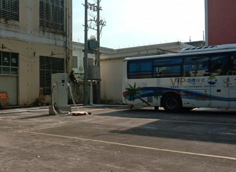 海南兴隆充电站案例-160KW双枪直流充电桩