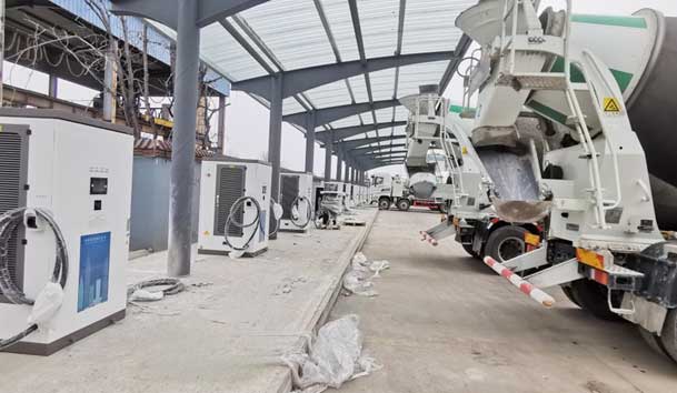 【重卡电动先锋】乐玩LEWIN300-400kW重卡充电桩：亮点与应用典范(图5)