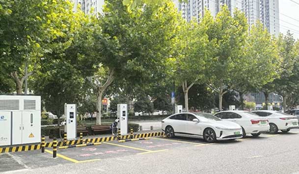 宜昌首批全液冷超充站投入运营，乐玩LEWIN助力高质量充电基础设施建设