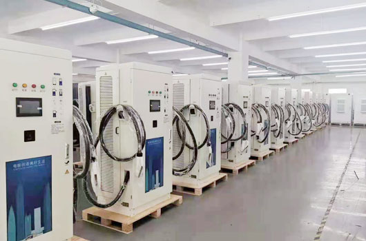 为什么新能源汽车充电桩采用交流充电桩？